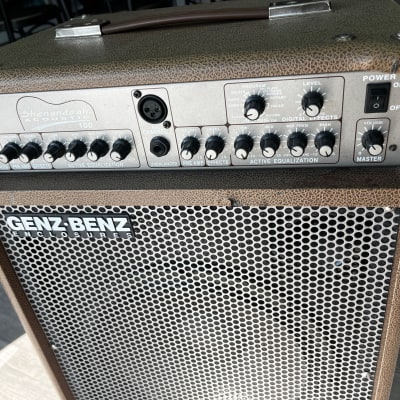 Genz Benz SHEN100 Shenandoah 100 Acoustic Guitar Amplifier (100 Watts, 1x12 in.) image 4