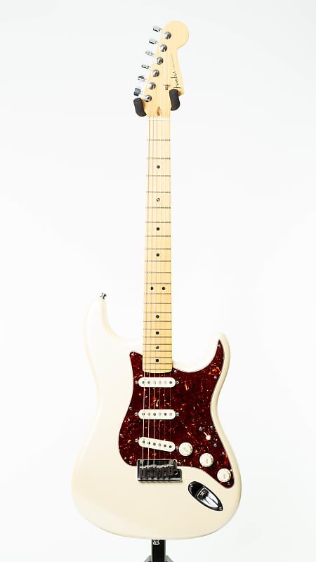 Fender American Deluxe Stratocaster 2011 Olympic Pearl