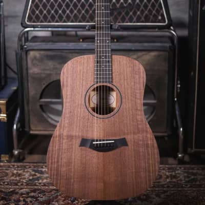 Taylor BBT Big Baby Taylor Walnut