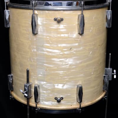 Gretsch 22/13/16/6.5x14" Drum Set - 40s WMP image 12