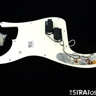 Fender Player P Bass LOADED PICKGUARD Precision Bass Guitar Alnico 5 Prewired image 2