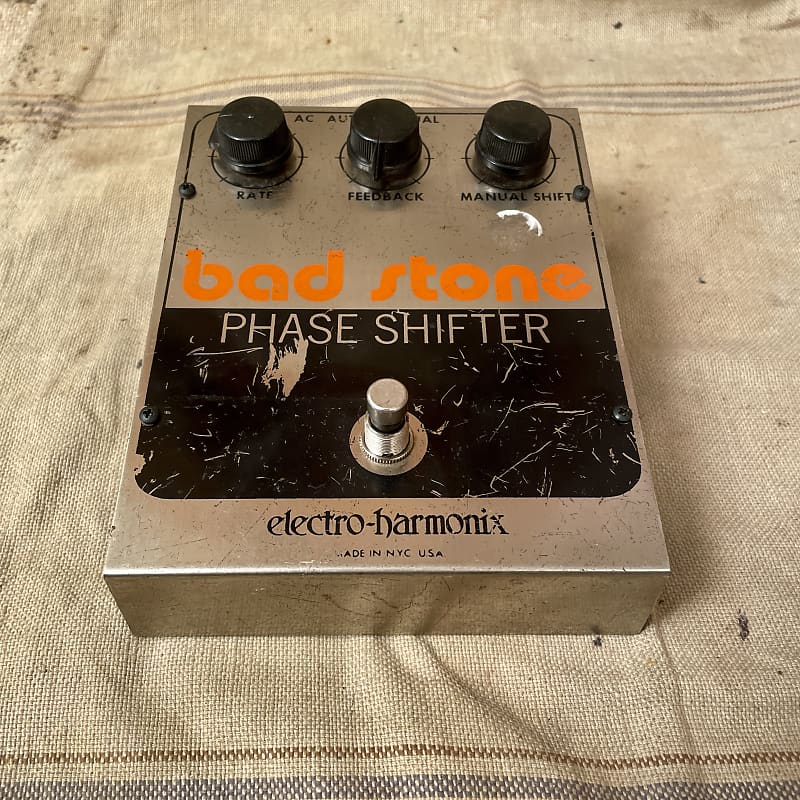 ギター Electro-Harmonix Bad Stone Phase Shifter Amazon.com: Electro-Harmonix Bad Stone Phase Shifter Pedal