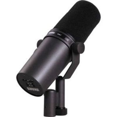Shure SM7B Radio TV Dynamic Vocal Microphone Free  Immediate Shipping & 20' Mic Cable
