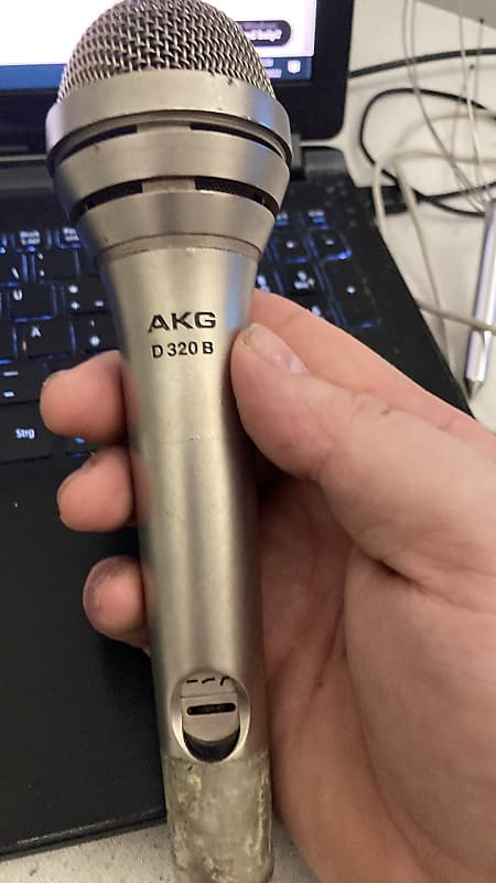 Akg D 320 B | Reverb