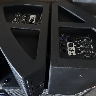 2 x SOLTON M12CX Stage Monitor image 5