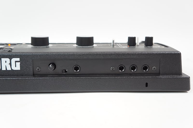 KORG microKORG XL+ BKBK Limited Black Analog Modeling KORG microKORG XL+ BKBK Limited Black Analog Modeling