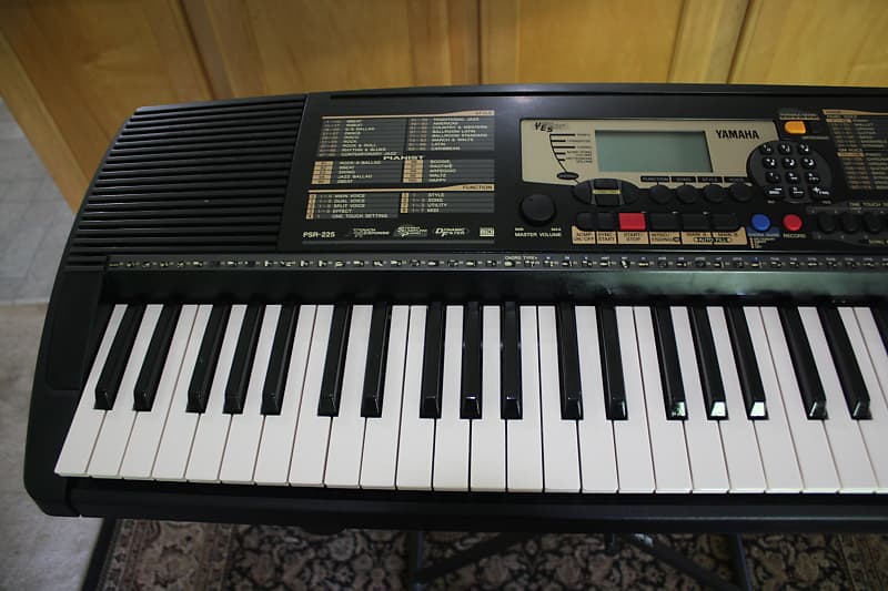 P-225 88-Key Portable Electric Digital Piano - Yamaha USA