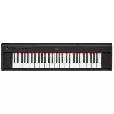 Yamaha Piaggero NP12 61-Key Portable Keyboard, Black