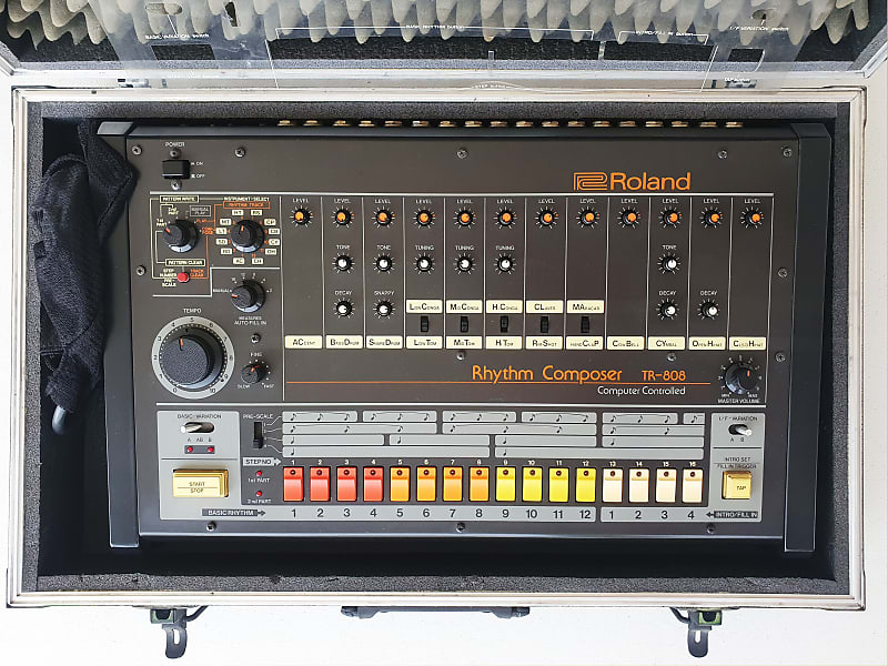 Roland TR-808 image 1