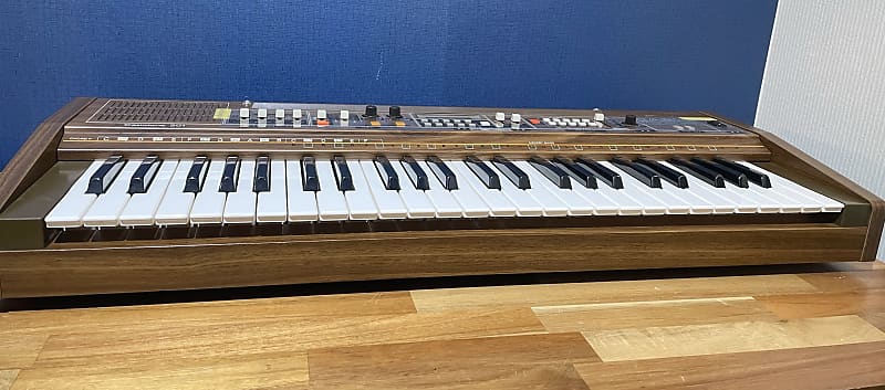CASIO Casiotone 501 シンセサイザー
