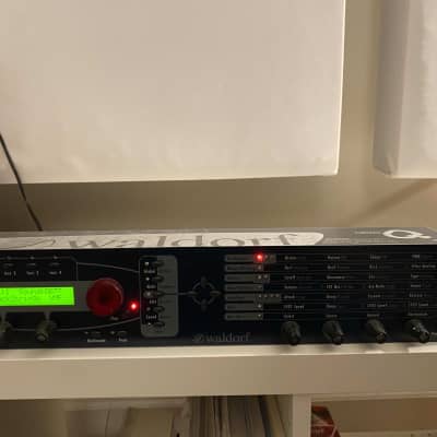 Waldorf Micro Q Rackmount Synthesizer 1999 - 2011 - Blue