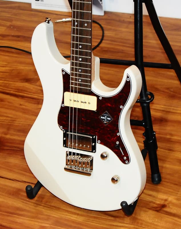 Yamaha Pacifica 311H 2018 Vintage White | Reverb