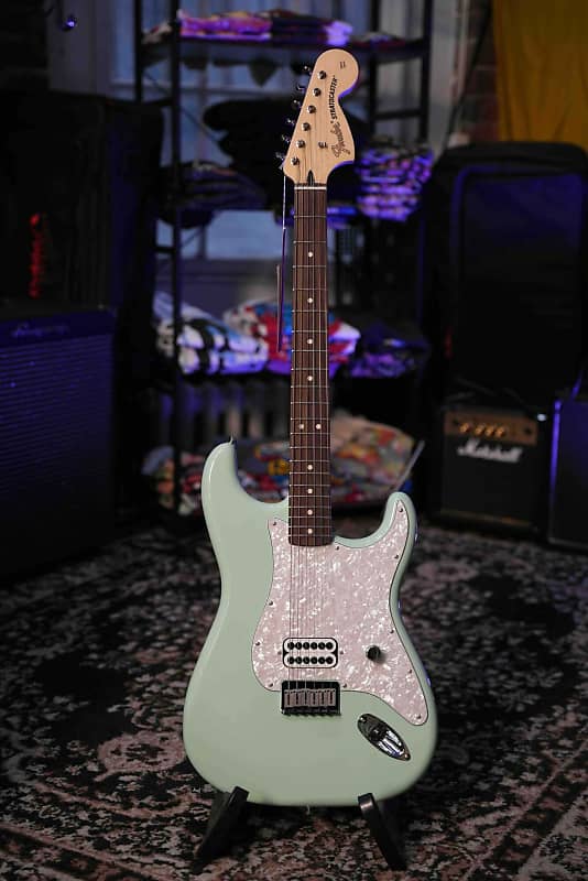 Fender Tom DeLonge Stratocaster Rosewood - SFG image 1