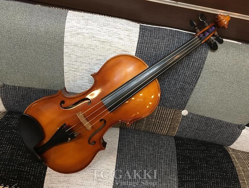 KISO SUZUKI VIOLIN Copy of Antonius Stradivarus 1720 No 300