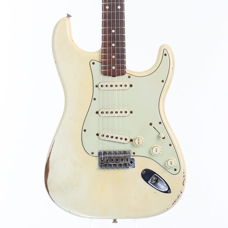 まー坊 Fender Road Worn 60s Strato SSS Fender Road Worn '60s Stratocaster | Reverb Canada