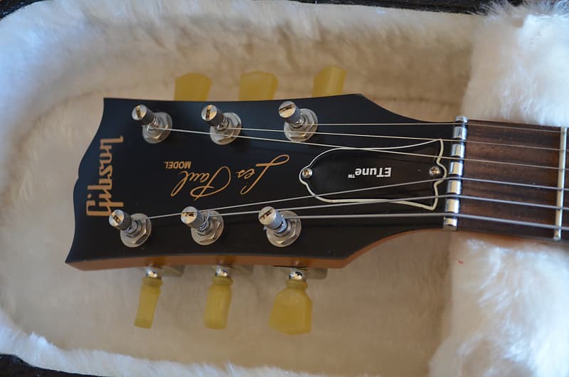 Gibson Les Paul Studio with Min-ETune Robot Tuners 2013