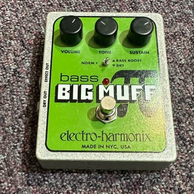 Electro-Harmonix Bass Big Muff Pi Fuzz Pedal | Reverb