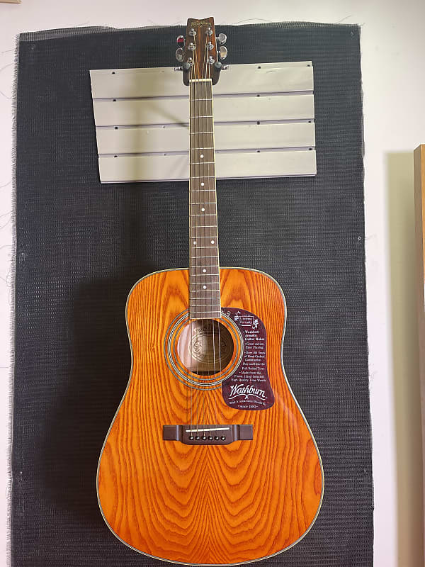 Washburn D11 AN Antique Natural Reverb