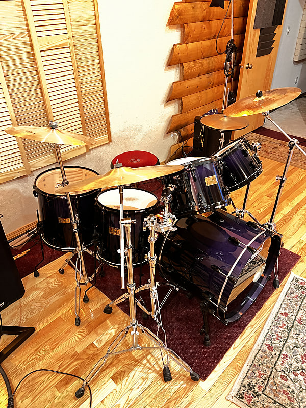 Pearl Master Custom Maple 6 pc drum set with hardware. image 1