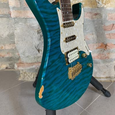 Yamaha Pacifica 812WX | Specifications