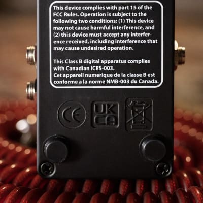 Electro-Harmonix Oceans 11 - Reverb Guitar Pedal image 3