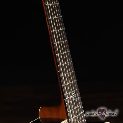 Alvarez Yairi DYM70CE Dreadnought Acoustic/Electric Guitar w/ Case – Natural image 4