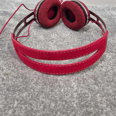 Sennheiser Momentum - On-Ear Headphones w/ Soft Case - Excellent image 2