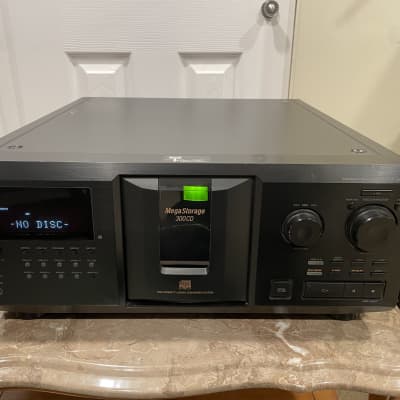 Sony CDP CX255 200 DISC CHANGER STORAGE. sold Tested and working