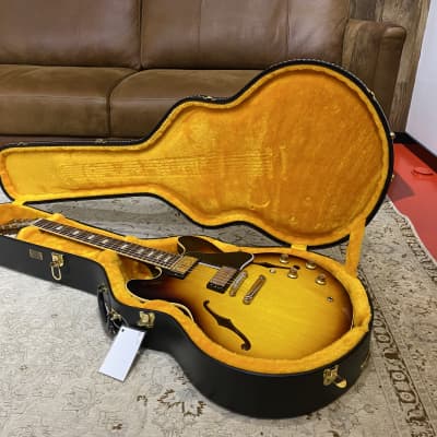 Gibson ES-335 Custom Shop 1964 Reissue - Vintage Burst, 3340g image 1