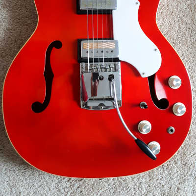 Supro Clermont Electric Guitar Red Semi-Hollow Body With Tremolo Bar & Guitar Case, Vintage 1960's image 4