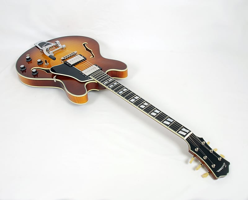 Eastman T486B-GB Gold Burst Deluxe 16" Thinline With Bigsby #03189 @ LA Guitar Sales. image 1
