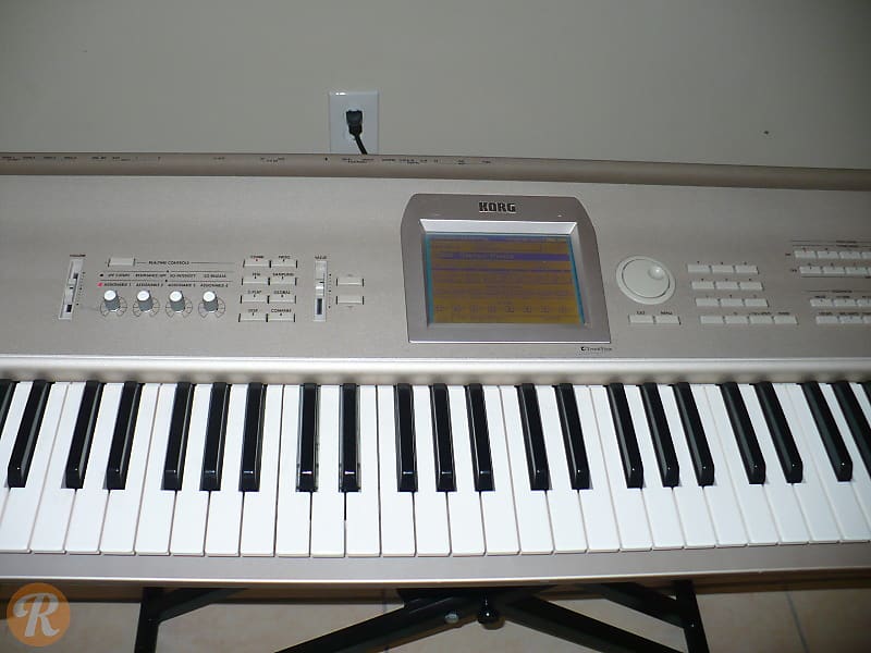 Korg Triton Studio 76-Key 120-Voice Polyphonic Workstation (2002 - 2005) image 3