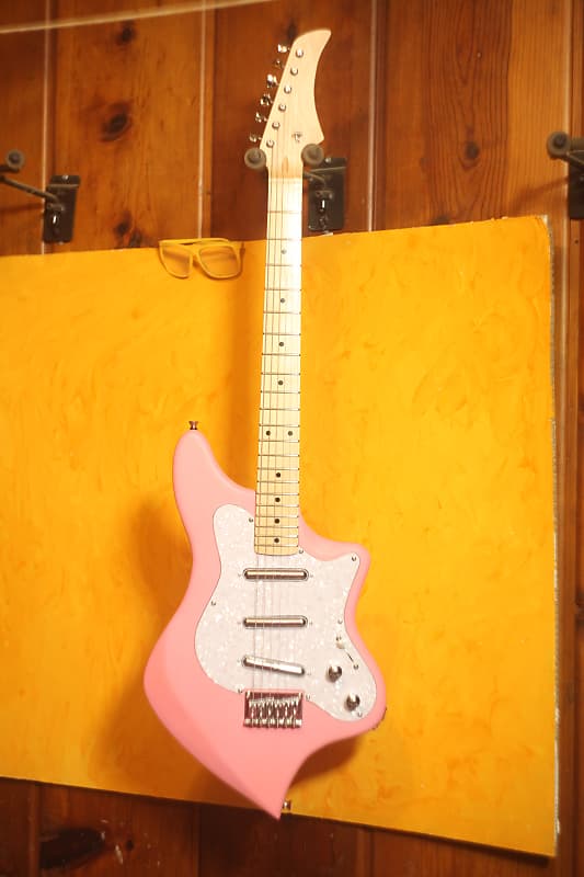 Unbranded Monroe II 2020 Pink 6 string guitar Danelectro style pickups SSS image 1