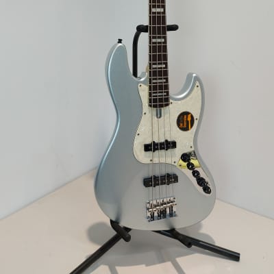 Sire 2nd Generation Marcus Miller V7 | Reverb Canada