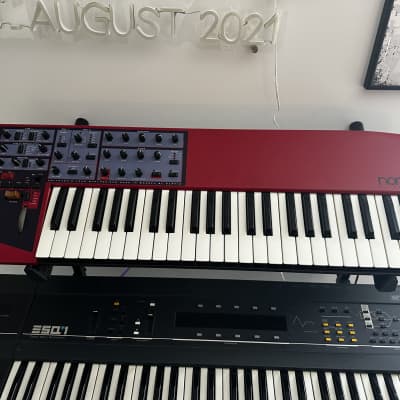 Nord Lead 49-Key 4-Voice Polyphonic Synthesizer 1995 - 1997 - Red