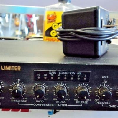 Boss CL-50 - Gearspace