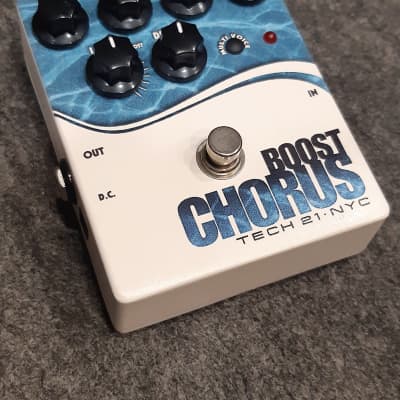 Tech 21 Boost Chorus | Reverb