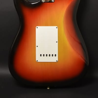 1965 Fender Stratocaster 3-Tone Sunburst w/OHSC image 4