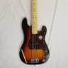 Fender American Standard Precision Bass 3 Color Sunburst W/Case