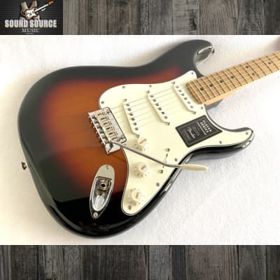 Fender Limited Edition Player Series Stratocaster, Roasted Maple Neck 2023 - 3 Tone Sunburst image 1