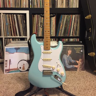Fender Classic Series '50s Stratocaster 2016 Daphne Blue image 1