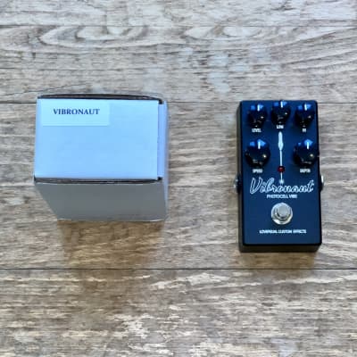 LOVEPEDAL ラブペダル Vibronaut フォトセルバイブ LOVEPEDAL ラブペダル Vibronaut フォトセルバイブ - メルカリ