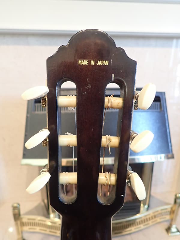 YAMAHA  No.100 ビンテージ クラシックギター YAMAHA クラシックギター No.100