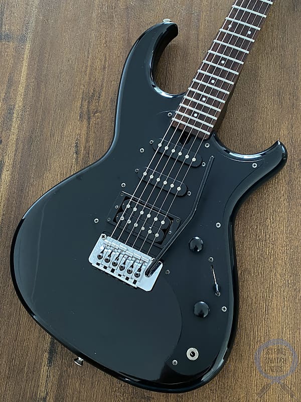 Aria Pro II Guitar, RS Wildcat, SUPER STRAT, Black, MIJ