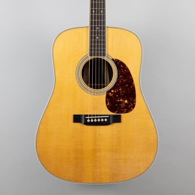 Martin D-35 Acoustic Guitar (2534018) image 1