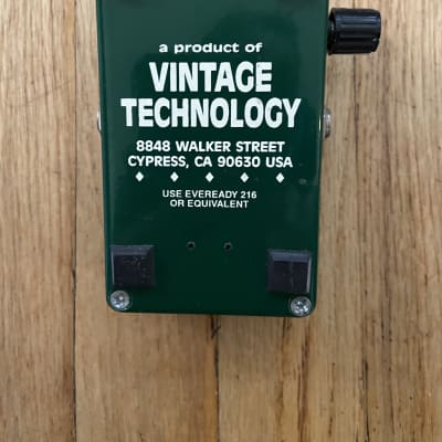 Vintage Technology製 TOAD FUZZ Vintage Technology TOAD with OrganicSounds Scirocco - YouTube