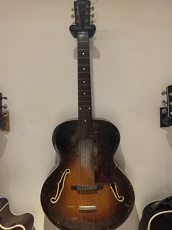 1937 Gibson L-50 - Sunburst image 1