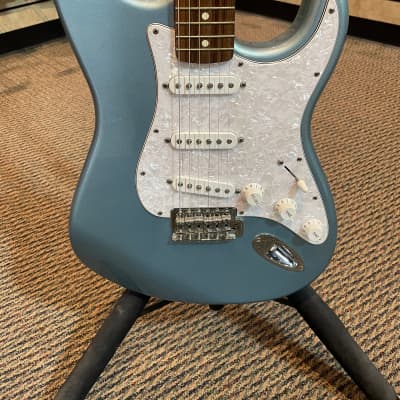 *USED* Fender Stratocaster Electric Guitar | Blue for sale