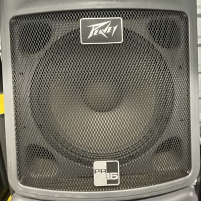 Peavey PR15 15" 400-Watt Passive Loudspeakers (Pair) image 1