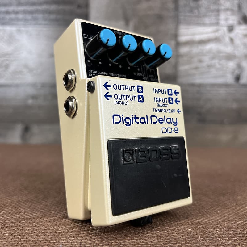 Boss DD-8